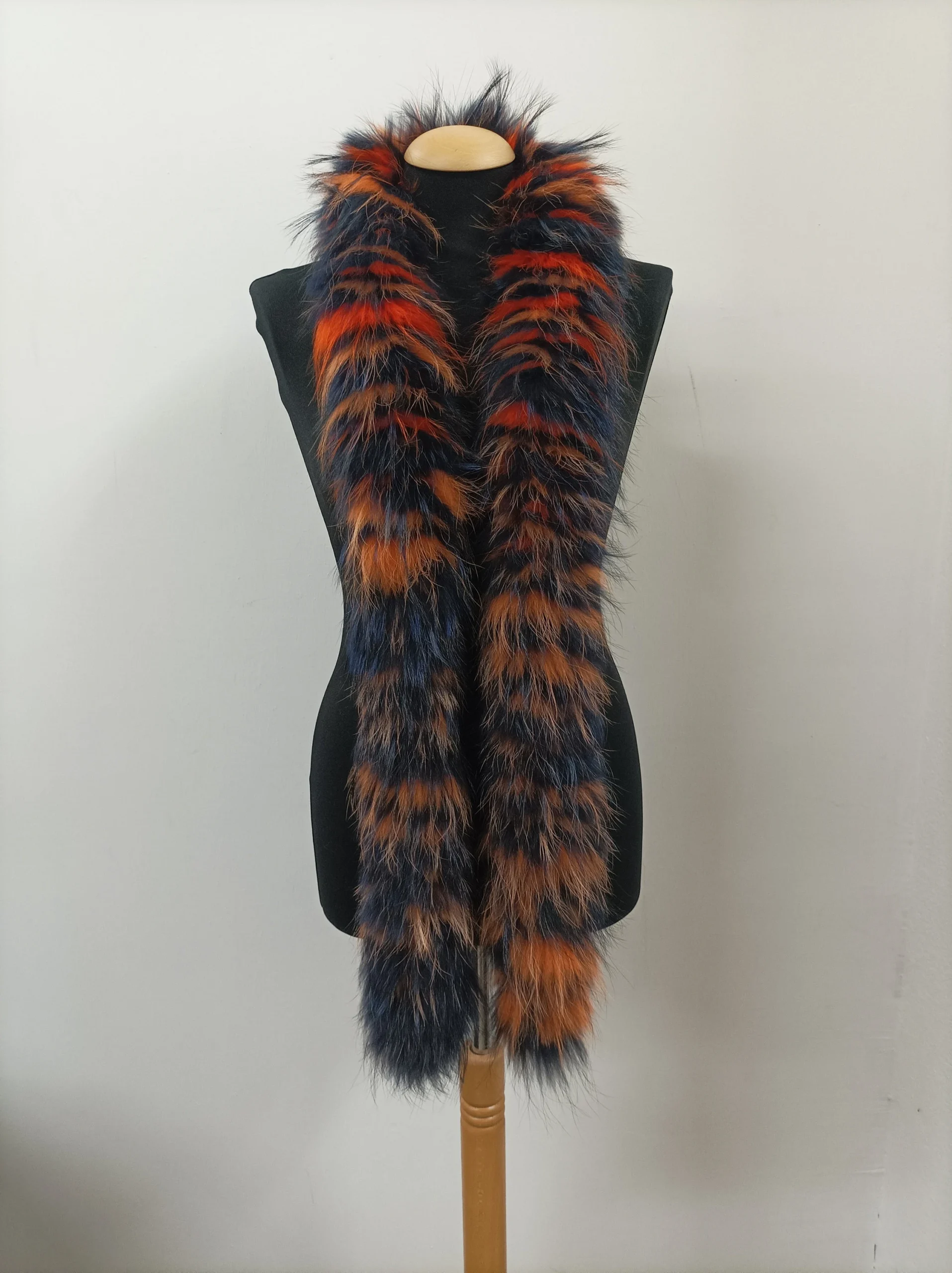 Finn Raccoon Fur Scarf: Multicolor Long Winter Collar