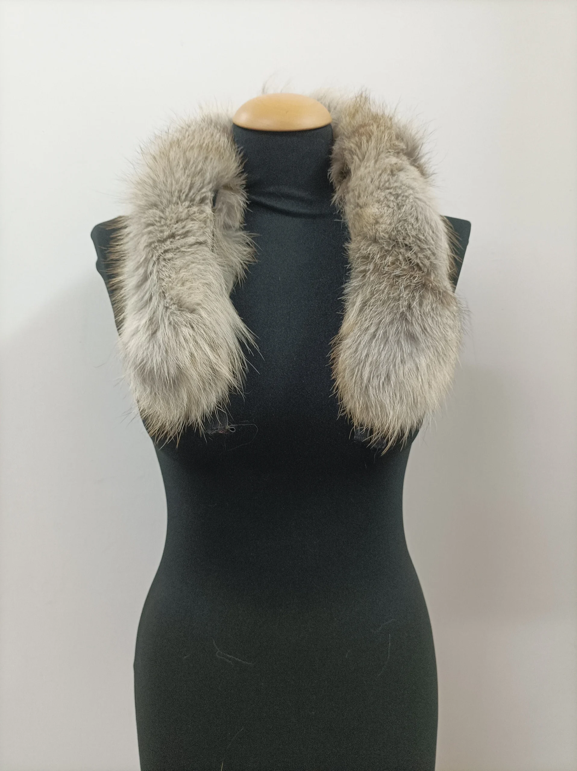 Real Fox Fur Hood Trim: Golden Fur Collar Scarf (73cm)