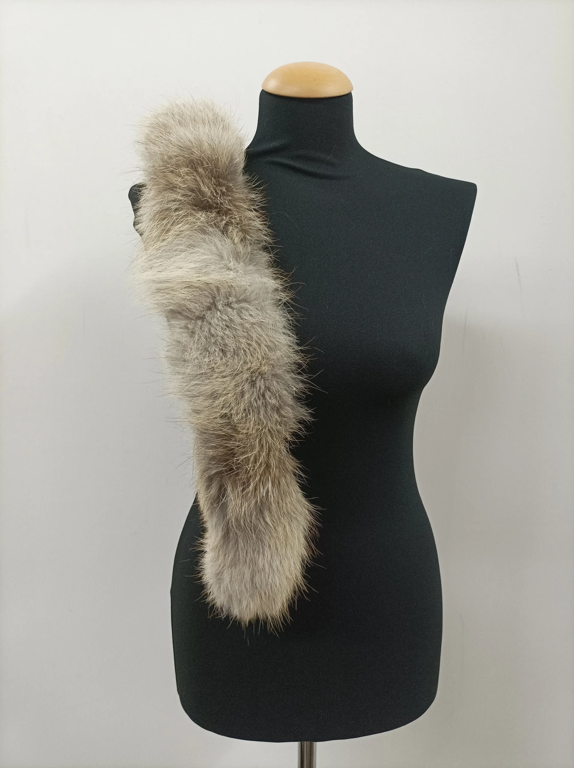 Real Fox Fur Hood Trim: Golden Fur Collar Scarf (73cm) - Image 8
