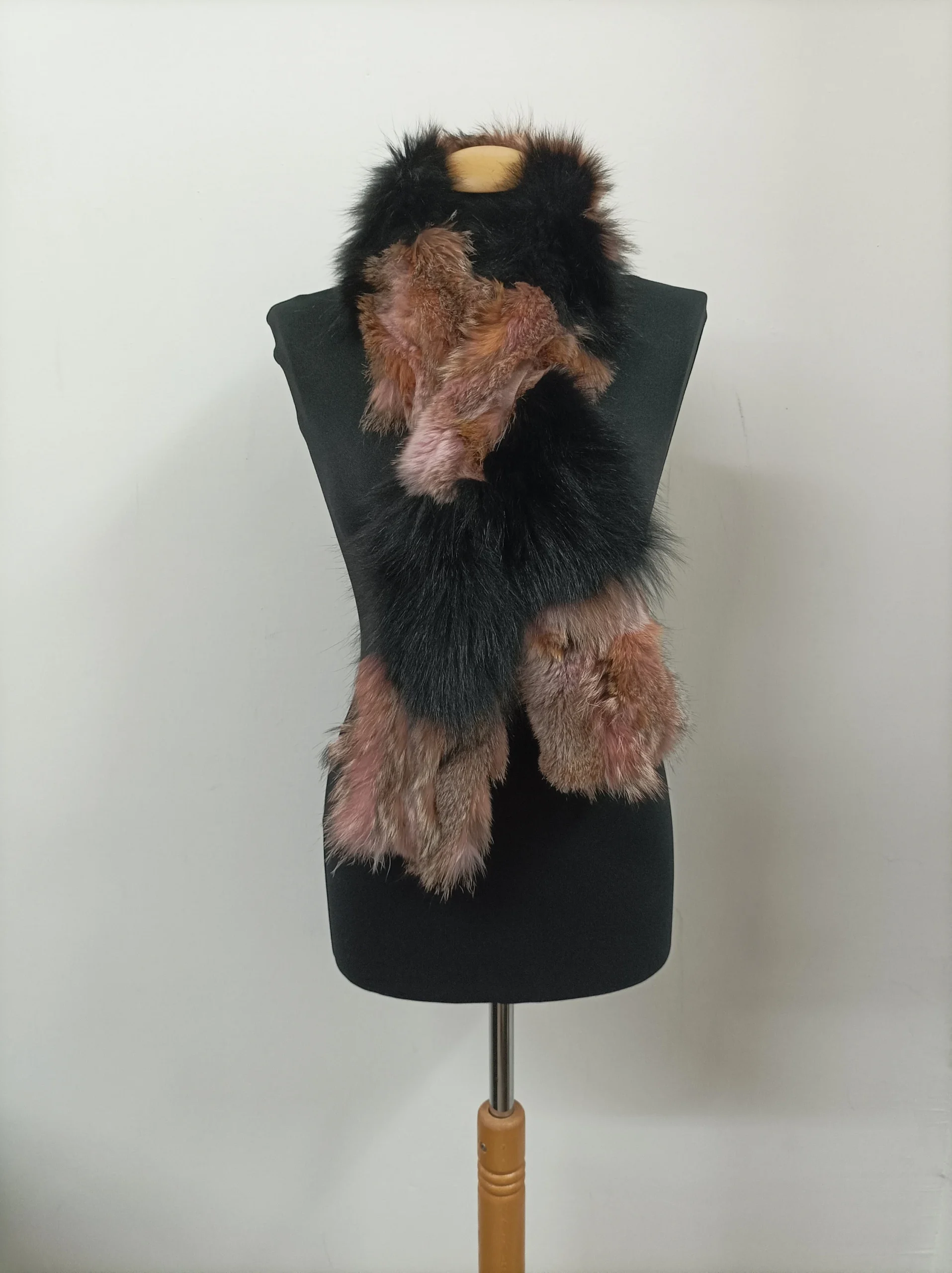 Fox Fur Scarf: Unisex Winter Neck Warmer - Image 4