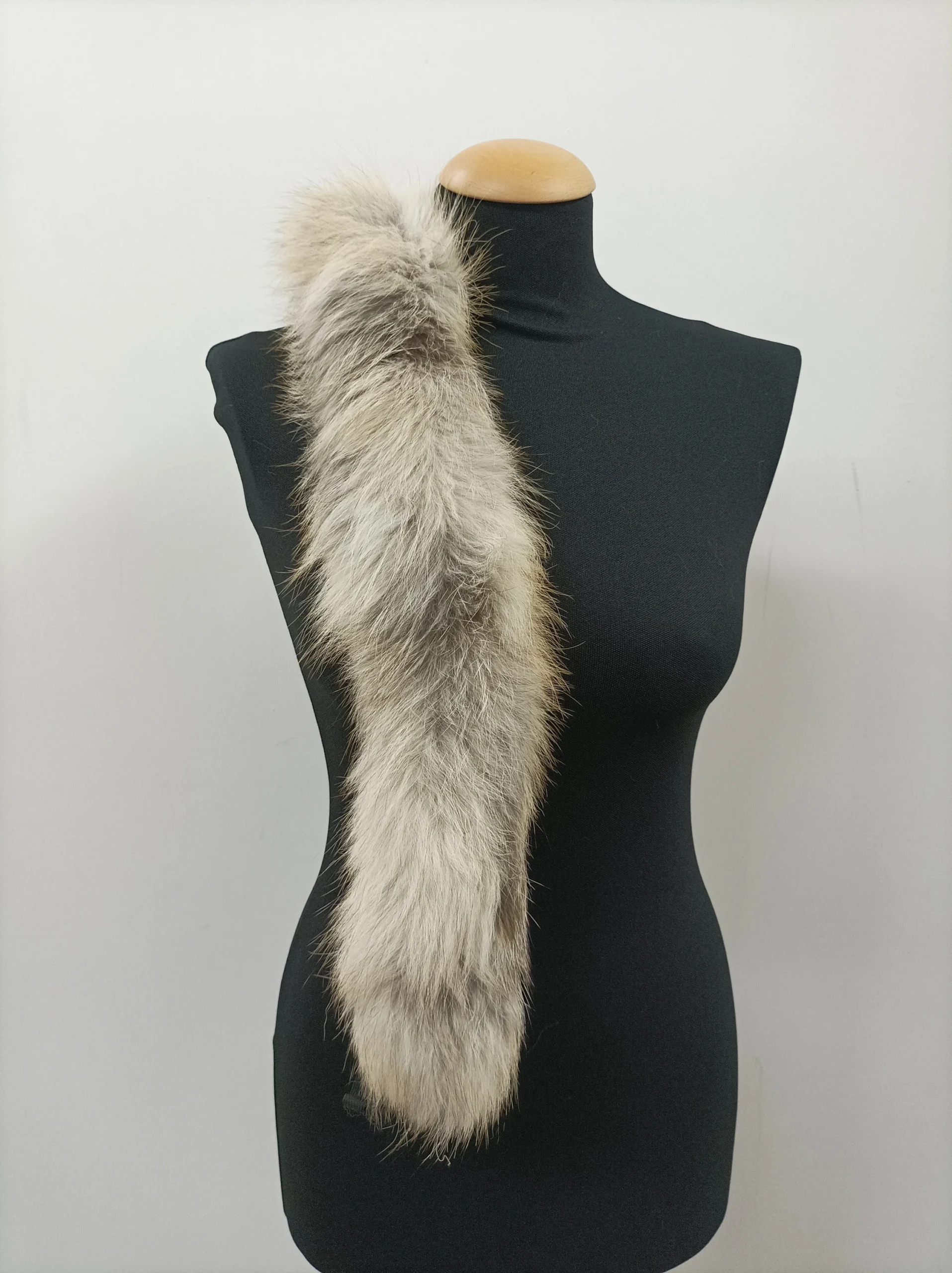 Real Fox Fur Hood Trim: Golden Fur Collar Scarf (73cm) - Image 4