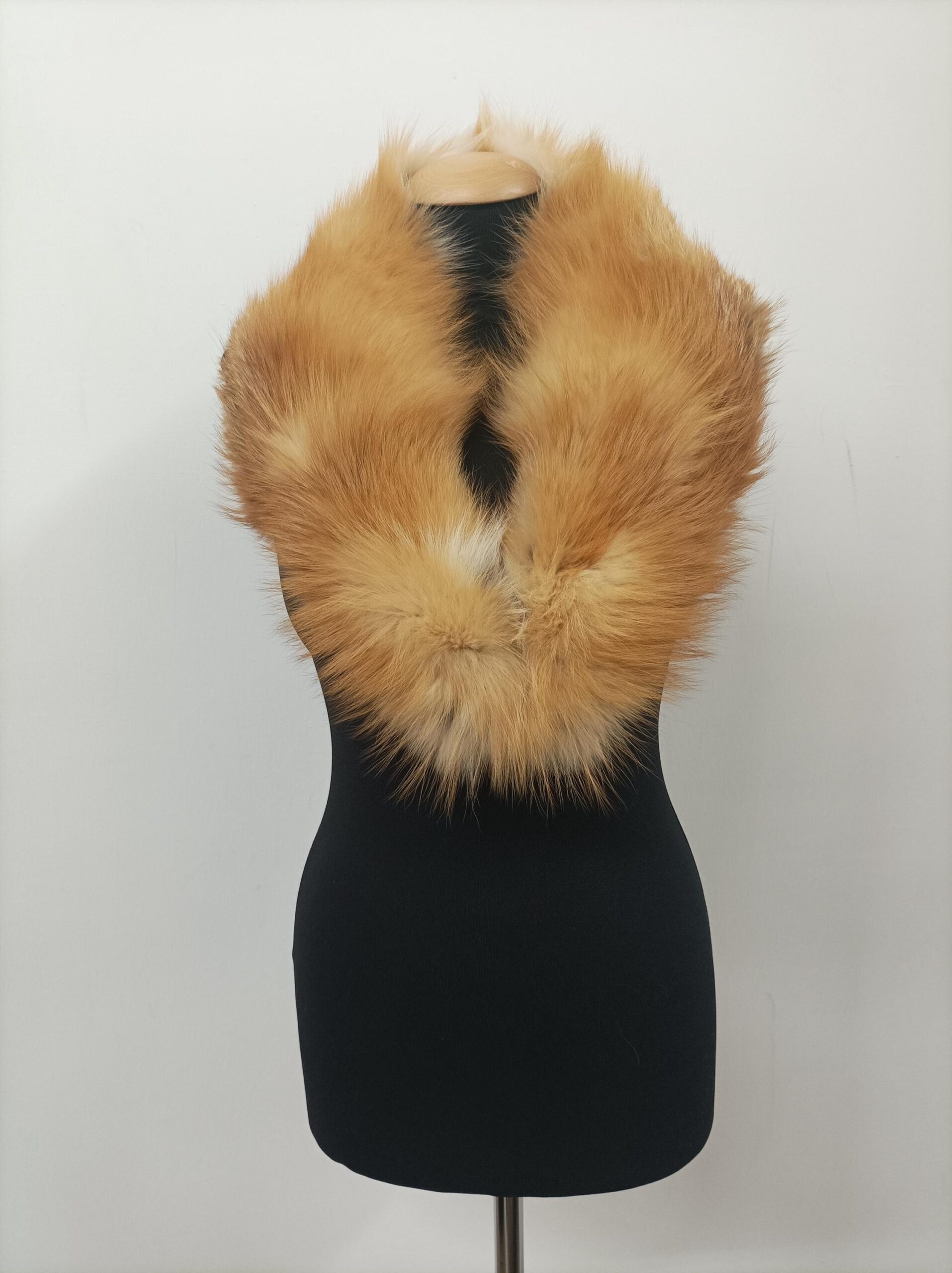 Fur Canadia Fox high quality fur collar natural color, coat winter accessories - Image 3