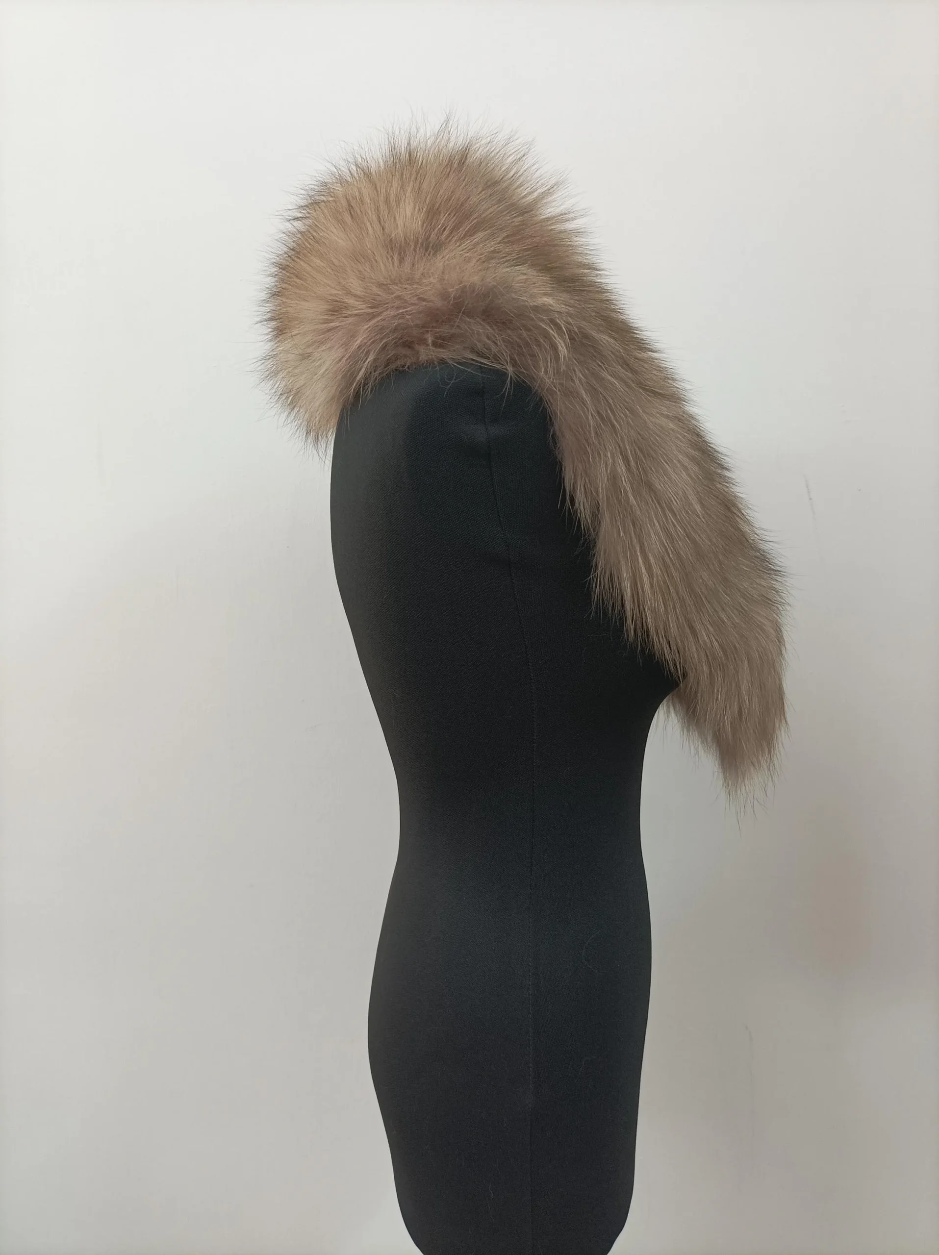 Real Fox Fur Collar: Winter Coat Accessory, Soft & Fluffy - Image 7